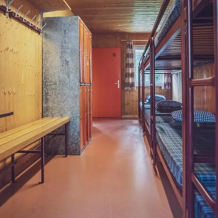山林小屋 Rinerlodge By Mountain